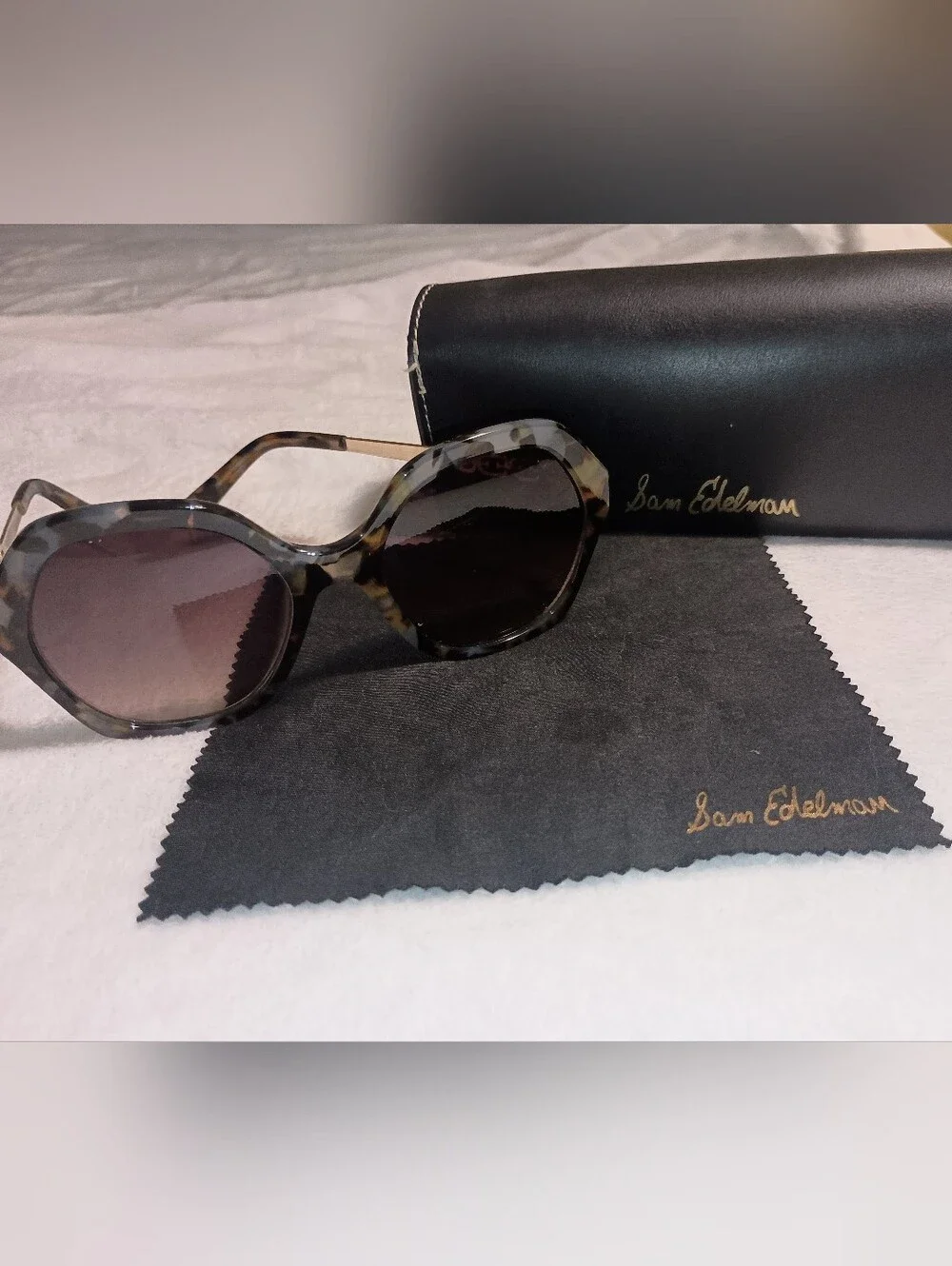 Sam Edelman TORTOISE SHELL SUNGLASSES/Multitone & Gold Hardware Women's OS